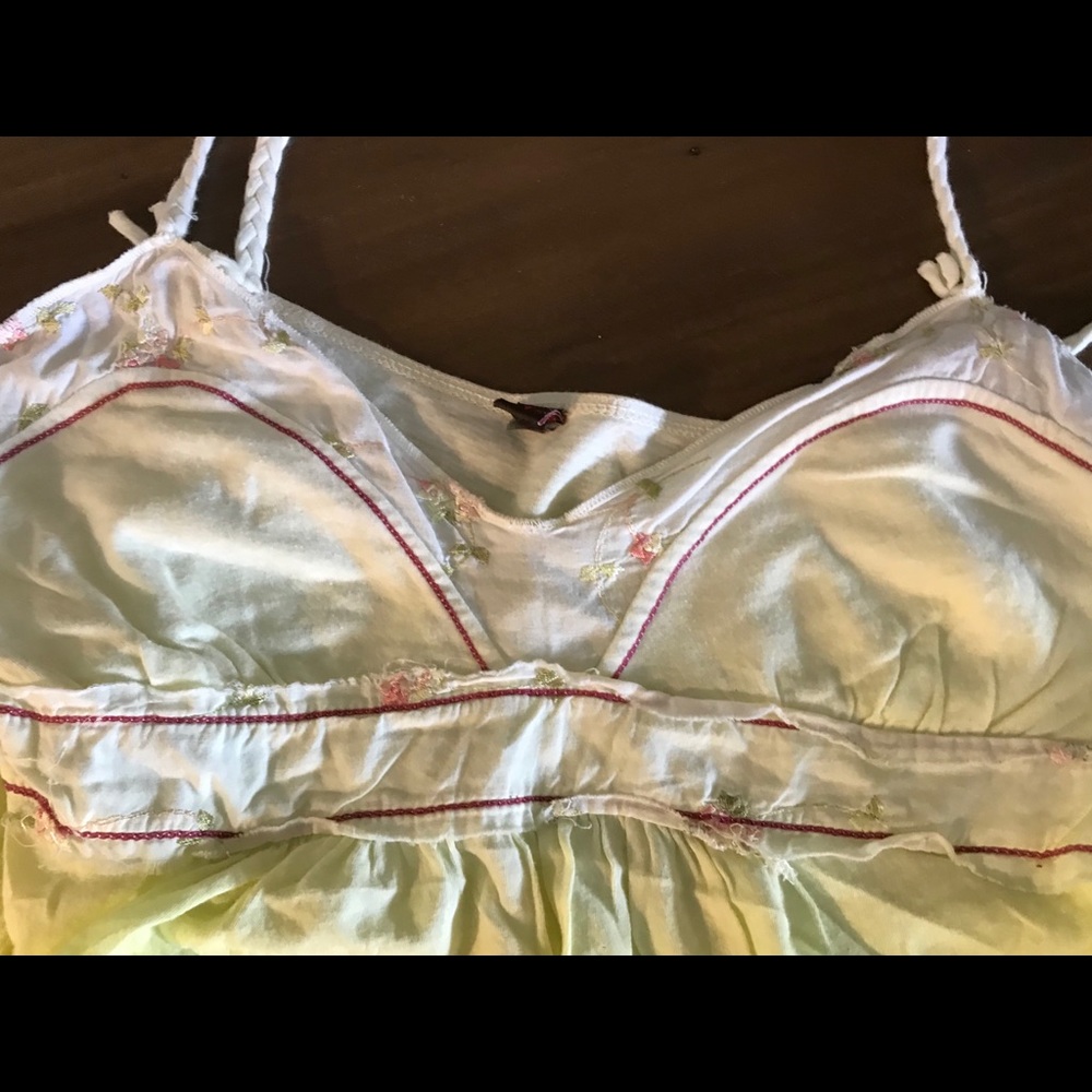 Tank - Picture 2 of 4